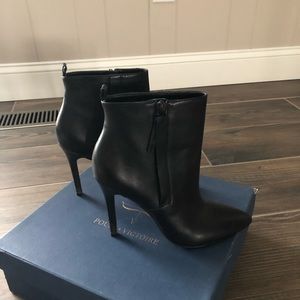 Pour la Victoire Black Zane Heeled Bootie